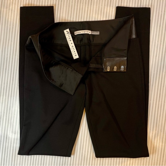 Alice + Olivia Leather Leggings - Picture 4 of 5